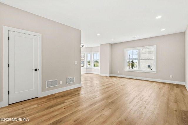 704 Prospect Avenue A, Union Beach, NJ 07735