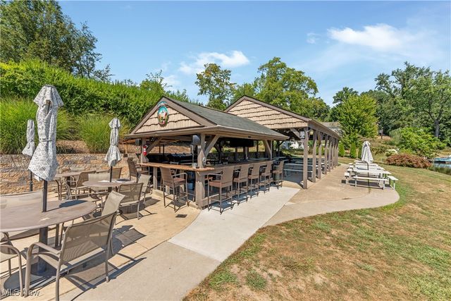 115 Spruce Drive NW, North Canton, OH 44720