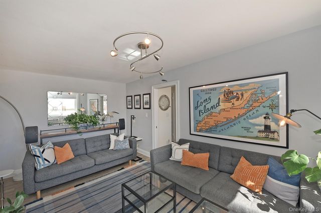 370 W Broadway 1A, Long Beach, NY 11561