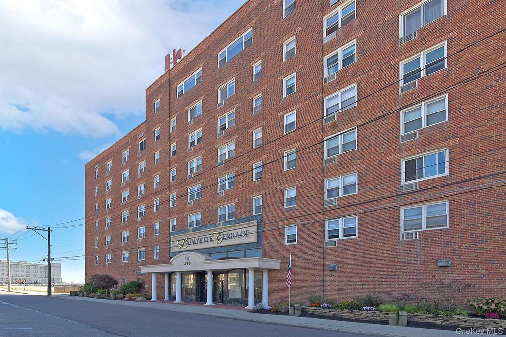 370 W Broadway 1A, Long Beach, NY 11561 — exterior