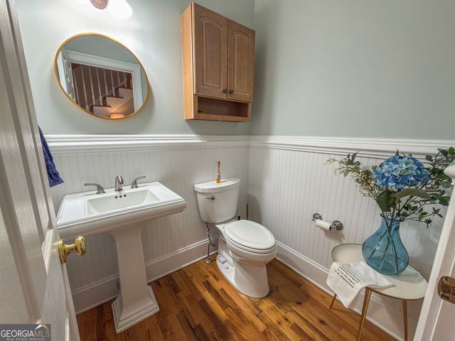 155 Waters Edge Drive, Eatonton, GA 31024