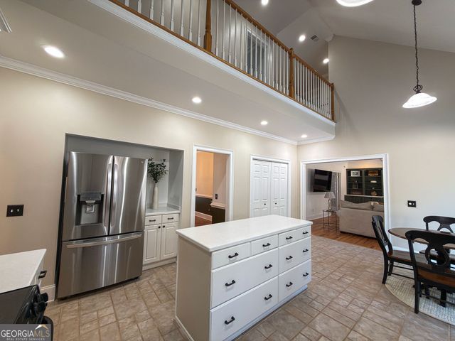 155 Waters Edge Drive, Eatonton, GA 31024