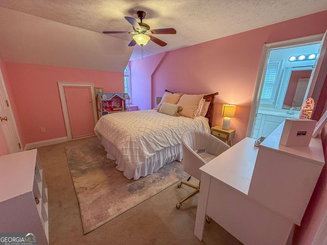 155 Waters Edge Drive, Eatonton, GA 31024