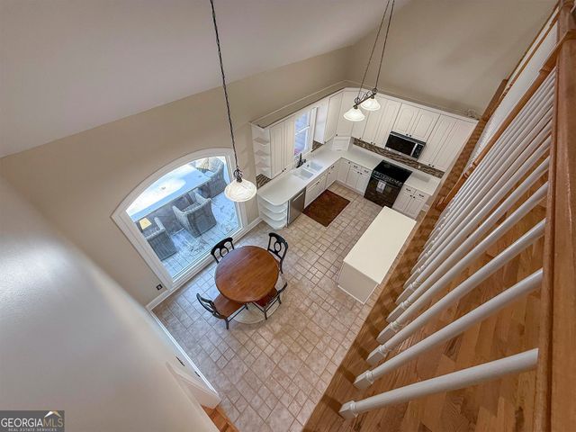 155 Waters Edge Drive, Eatonton, GA 31024