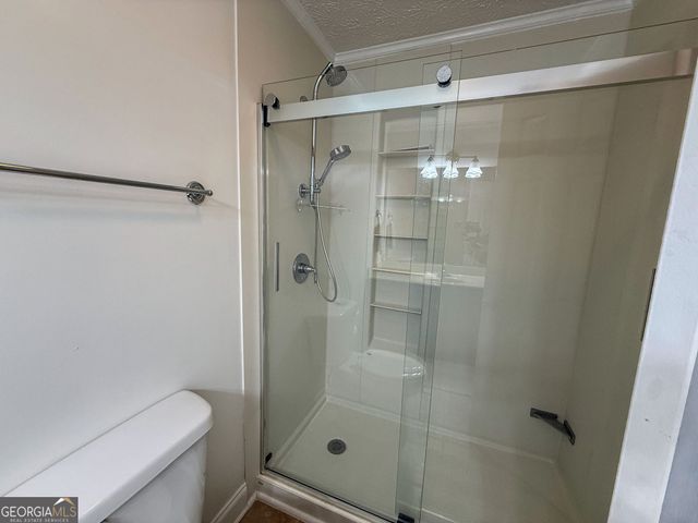 155 Waters Edge Drive, Eatonton, GA 31024