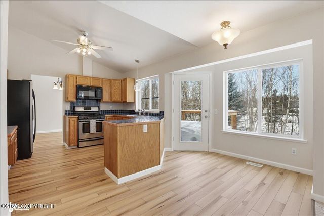 8190 Kronos Drive, Anchorage, AK 99502