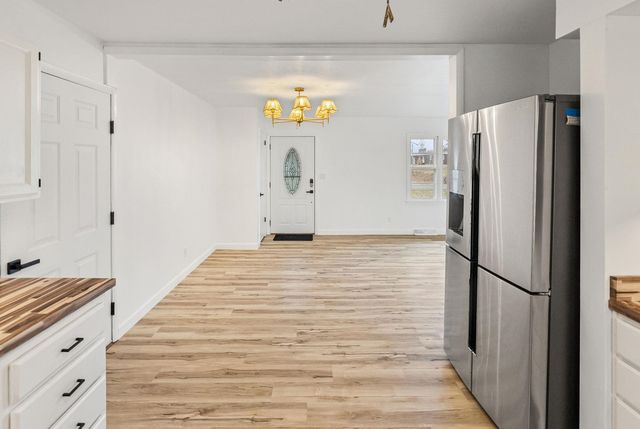 105 Hickory Grove Road, Salem, IL 62881