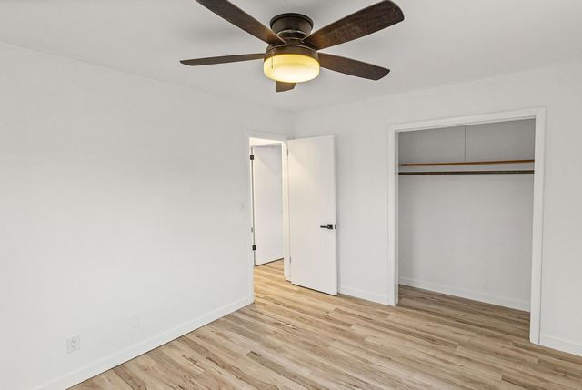 105 Hickory Grove Road, Salem, IL 62881