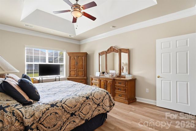 2118 N Castle Court, Matthews, NC 28105