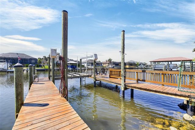 830 GOLF ISLAND DRIVE, Apollo Beach, FL 33572
