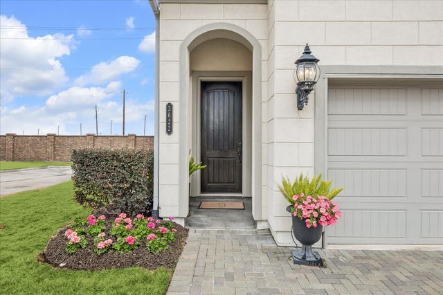 3622 Somerset York Lane, Houston, TX 77055