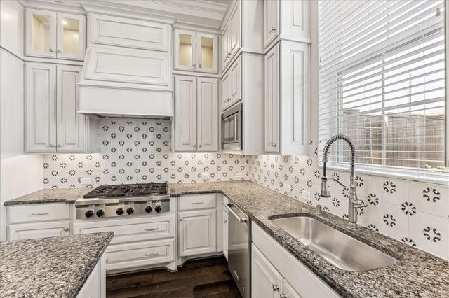 3622 Somerset York Lane, Houston, TX 77055