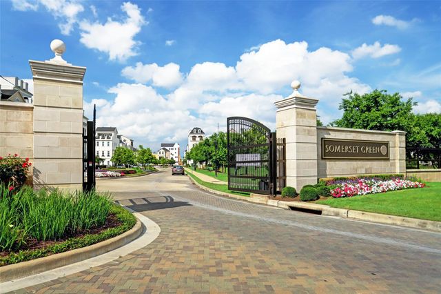 3622 Somerset York Lane, Houston, TX 77055