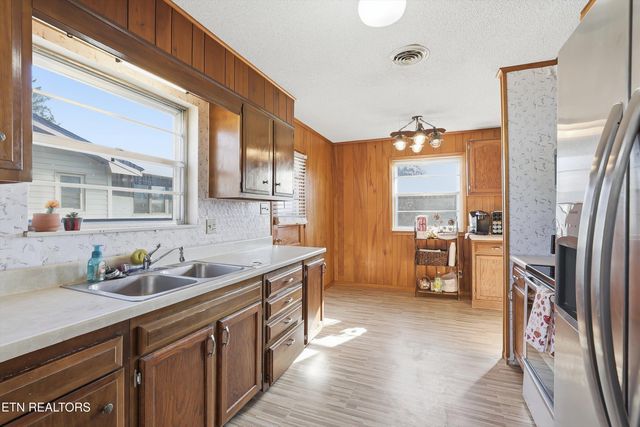 6304 Trailhead Circle, Knoxville, TN 37920