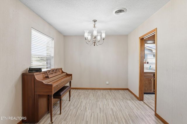 6304 Trailhead Circle, Knoxville, TN 37920