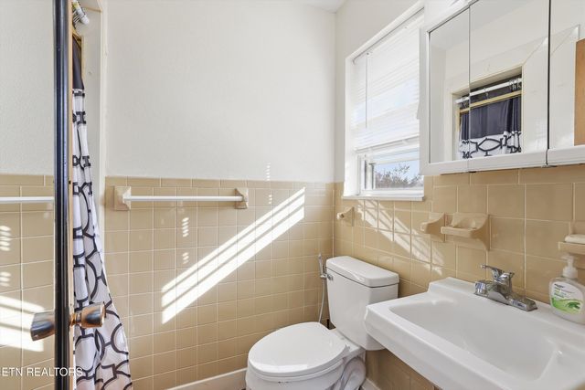 6304 Trailhead Circle, Knoxville, TN 37920