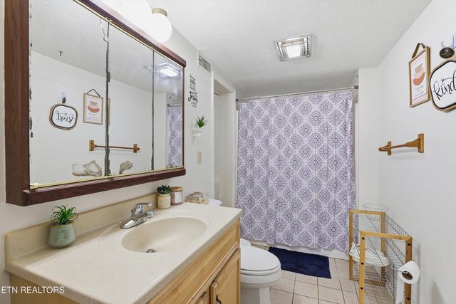 6304 Trailhead Circle, Knoxville, TN 37920