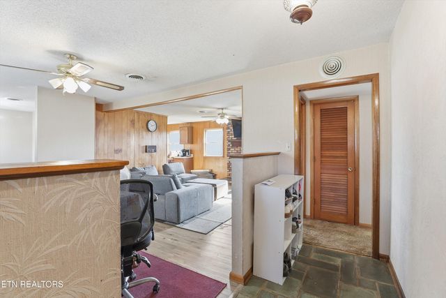 6304 Trailhead Circle, Knoxville, TN 37920