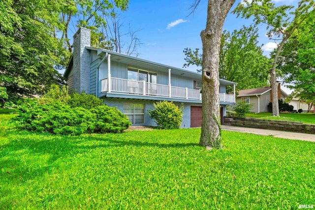 4928 N MANSFIELD Drive, Peoria, IL 61614