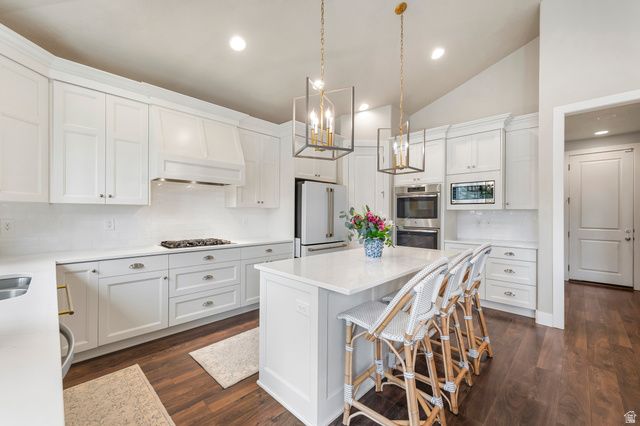 626 W PARKVIEW DR, Lehi, UT 84043