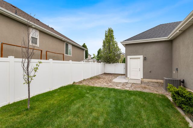 626 W PARKVIEW DR, Lehi, UT 84043