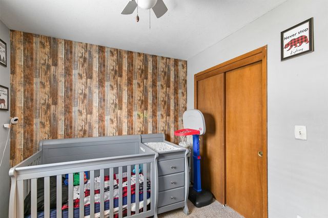 4691 Parkview Drive, Pleasant Hill, IA 50327