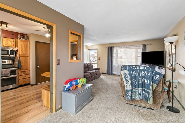 4691 Parkview Drive, Pleasant Hill, IA 50327