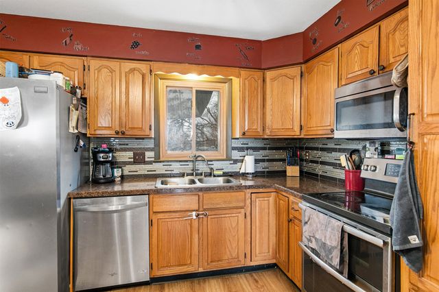 4691 Parkview Drive, Pleasant Hill, IA 50327