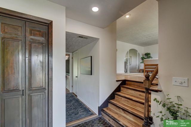 14048 Pierce Street, Omaha, NE 68144