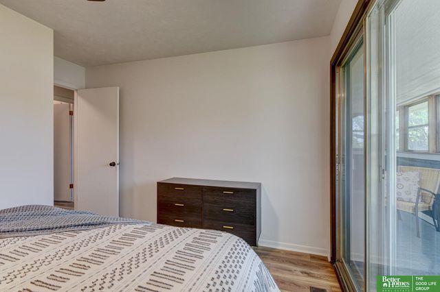 14048 Pierce Street, Omaha, NE 68144