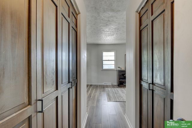 14048 Pierce Street, Omaha, NE 68144