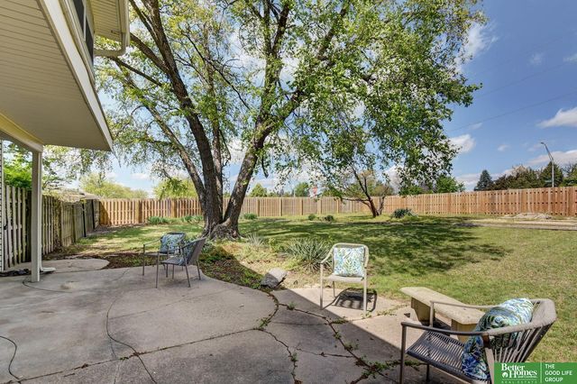 14048 Pierce Street, Omaha, NE 68144