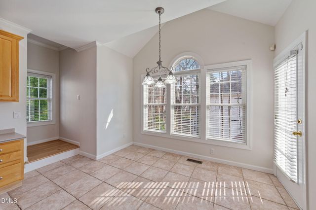 200 Faraday Court, Cary, NC 27518