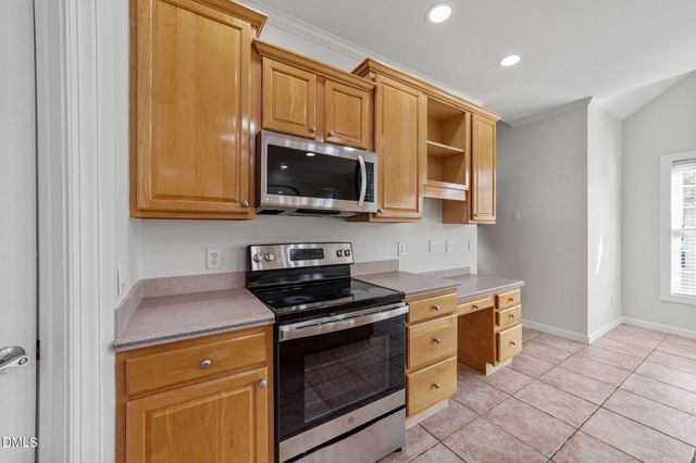 200 Faraday Court, Cary, NC 27518