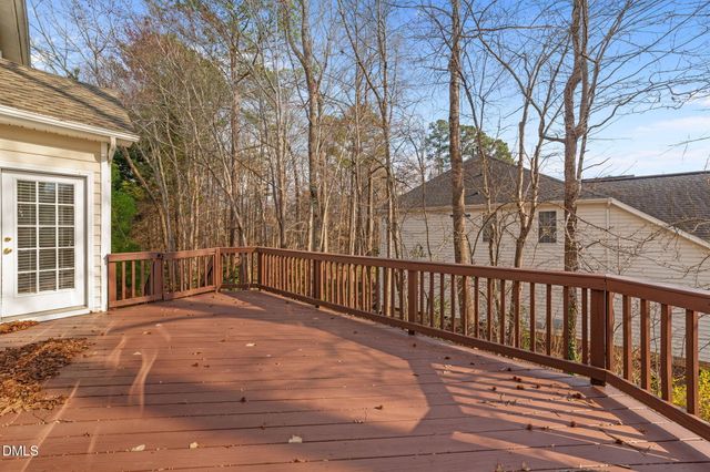 200 Faraday Court, Cary, NC 27518