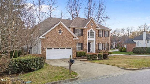 200 Faraday Court, Cary, NC 27518