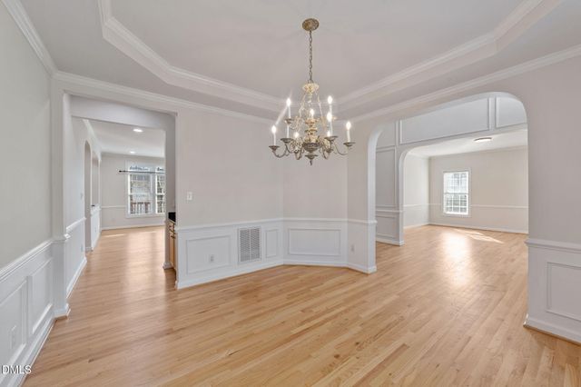 200 Faraday Court, Cary, NC 27518