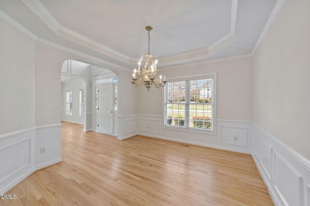 200 Faraday Court, Cary, NC 27518