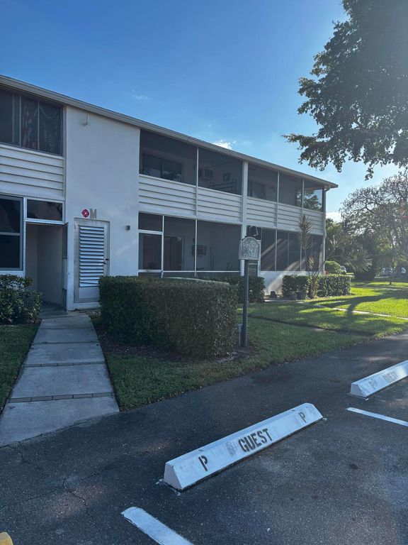 284 Windsor M, West Palm Beach, FL 33417
