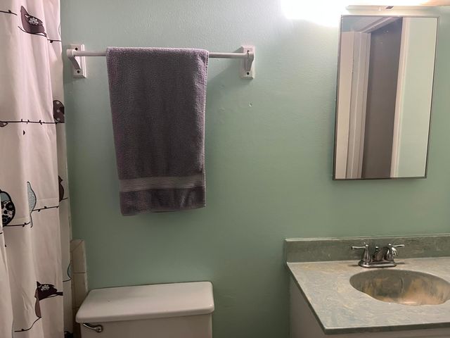 741 Timberline Parkway, Valparaiso, IN 46385