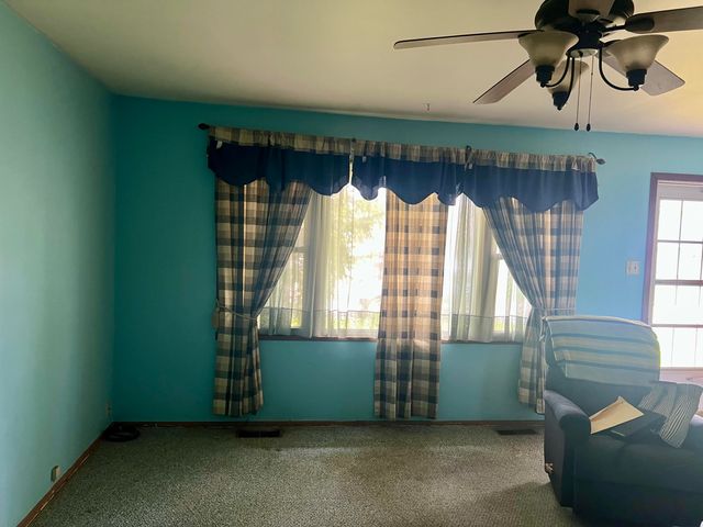 741 Timberline Parkway, Valparaiso, IN 46385