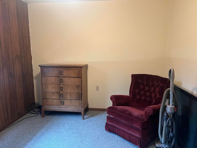 741 Timberline Parkway, Valparaiso, IN 46385