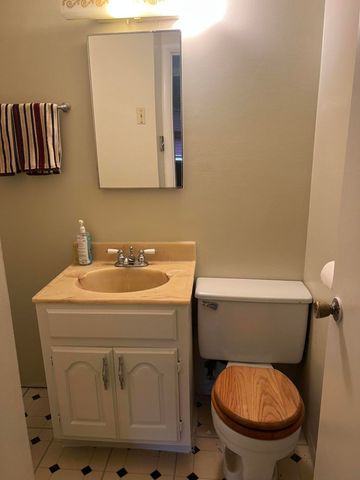 741 Timberline Parkway, Valparaiso, IN 46385