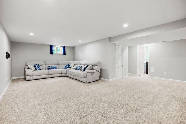 5826 FONTANA Drive, Fairway, KS 66205