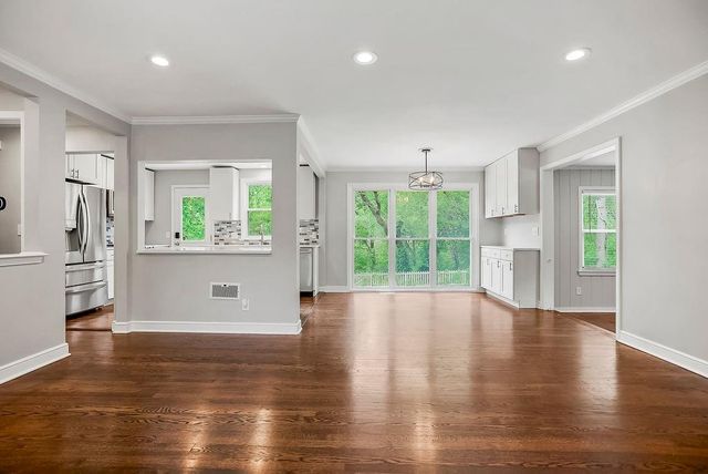 5826 FONTANA Drive, Fairway, KS 66205