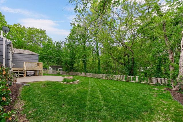 5826 FONTANA Drive, Fairway, KS 66205