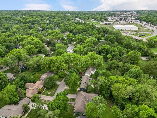 5826 FONTANA Drive, Fairway, KS 66205