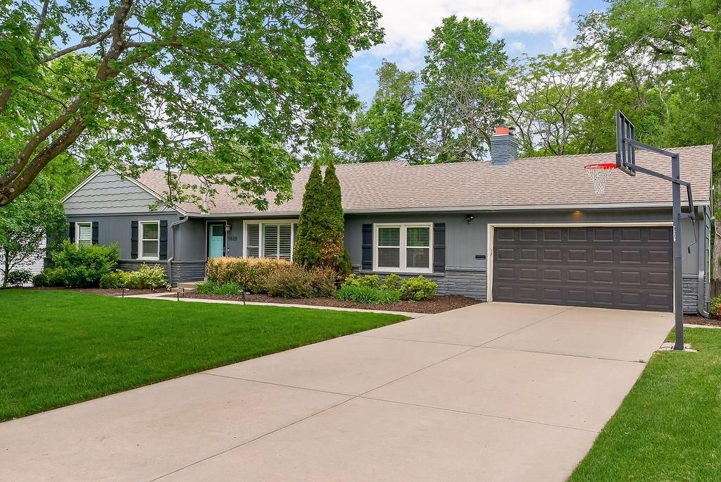 5826 FONTANA Drive, Fairway, KS 66205