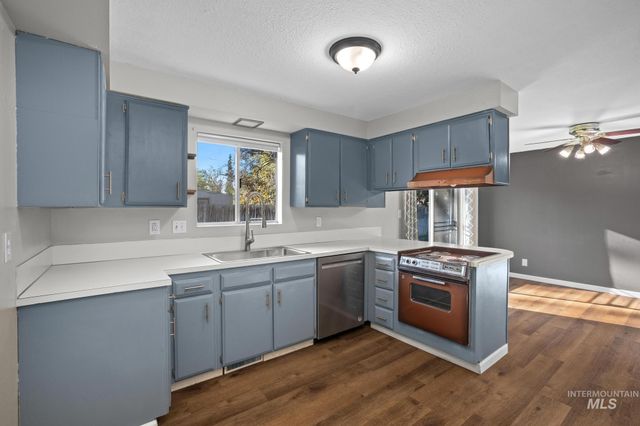 2037 S Curtis Rd, Boise, ID 83705