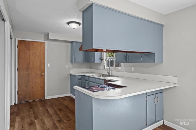 2037 S Curtis Rd, Boise, ID 83705
